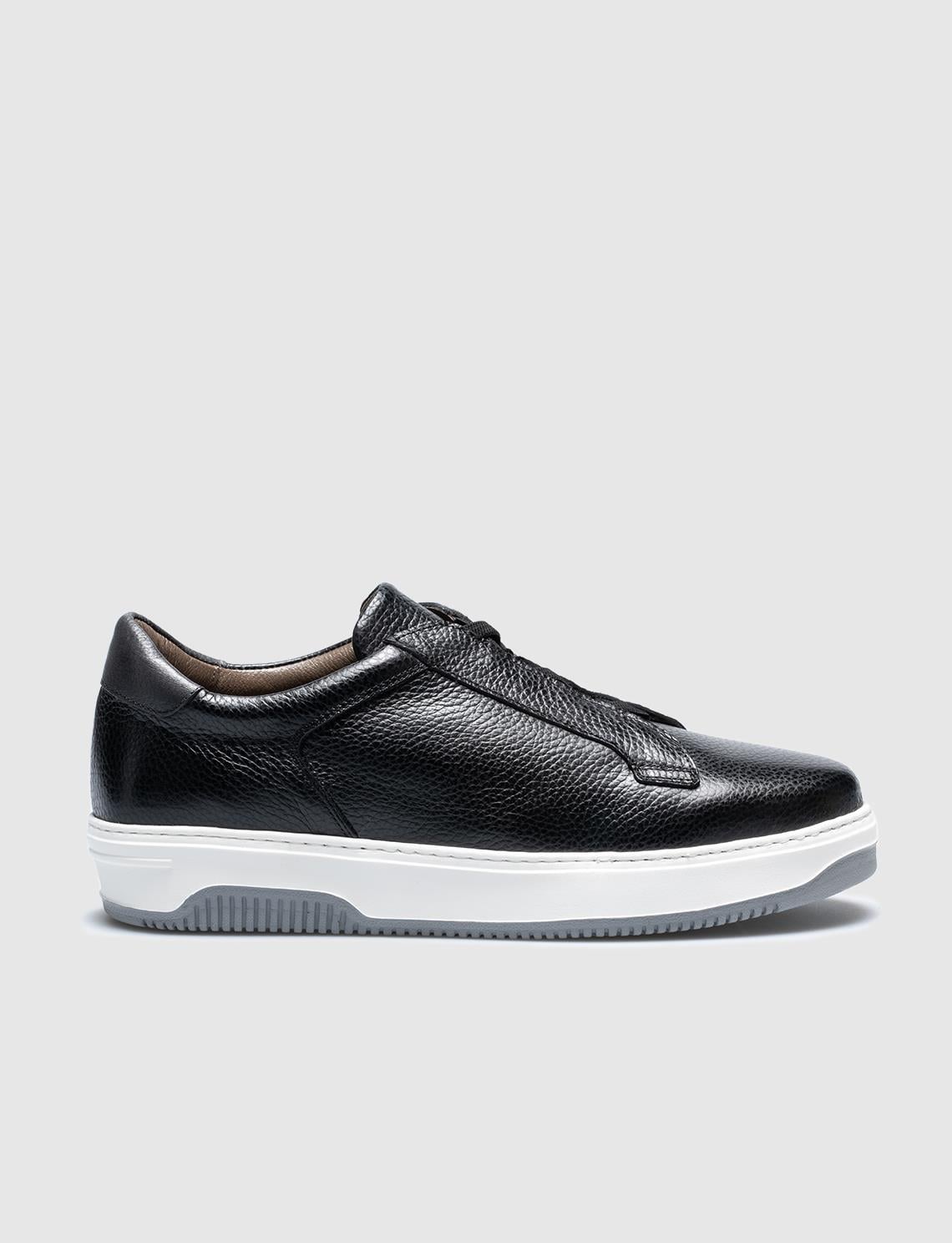 Genuine Leather Black Elastic Men's Athletic Shoes