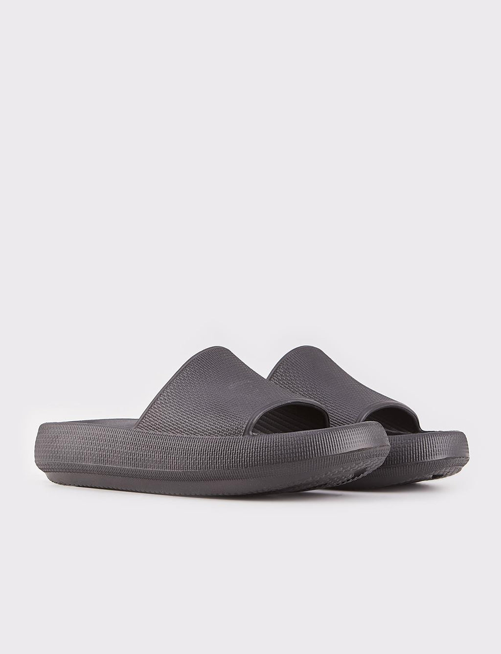 Women's Black Flat Slippers