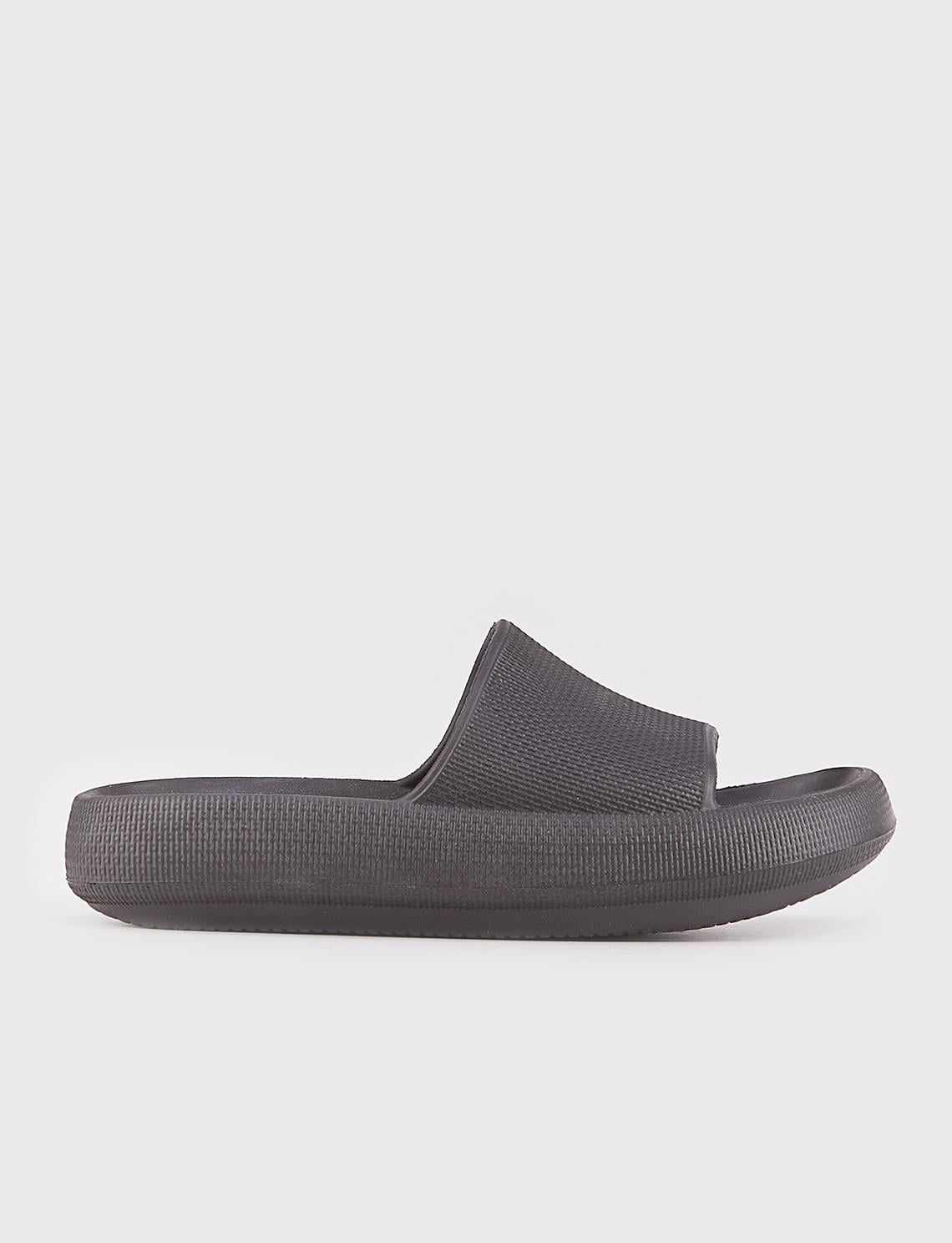 Women's Black Flat Slippers