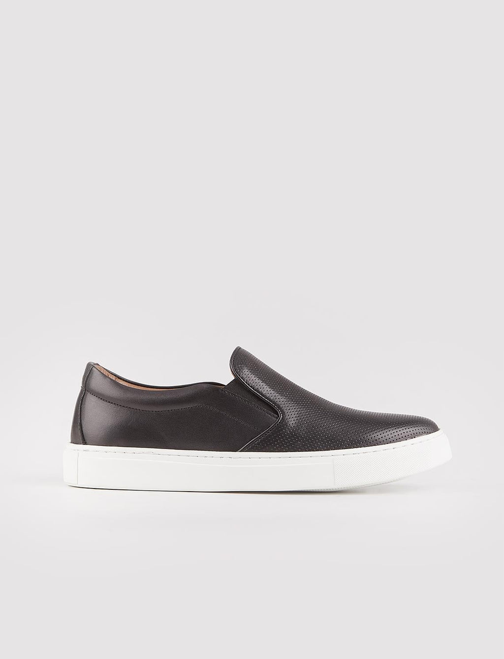 Rubber White Sole Genuine Leather Black Men's Athletic Shoes