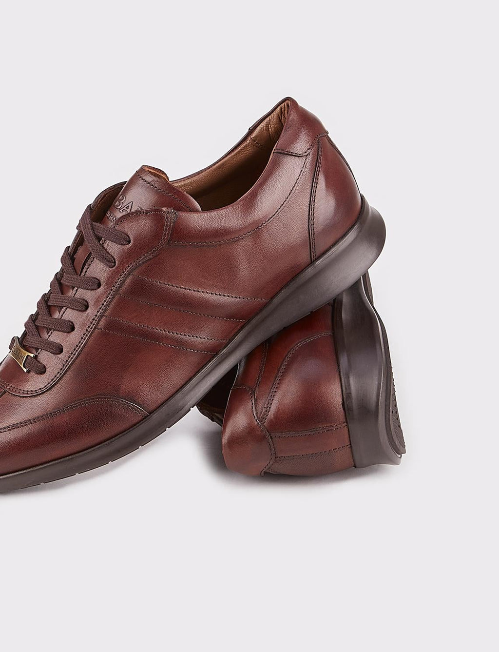 Non-Slip Sole Genuine Leather Brown Lace-Up Men's Casual Shoes