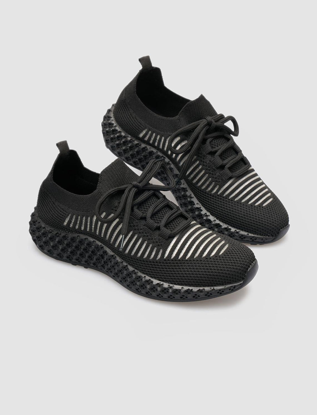 Black Lace-up Knit Women's Athletic Shoes