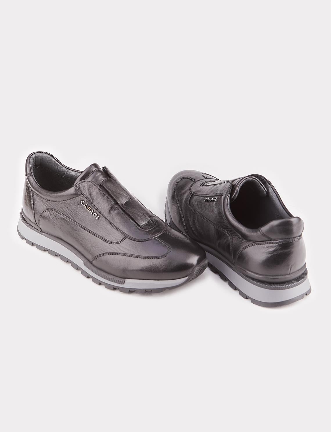 Men's Black Genuine Leather Sports Shoes with Thermal Sole