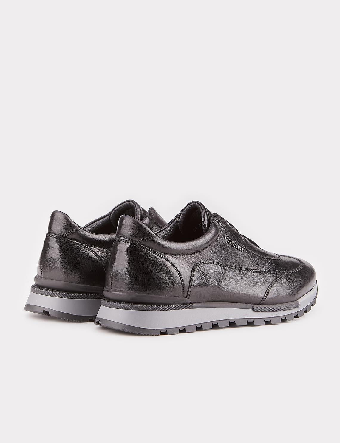 Men's Black Genuine Leather Sports Shoes with Thermal Sole