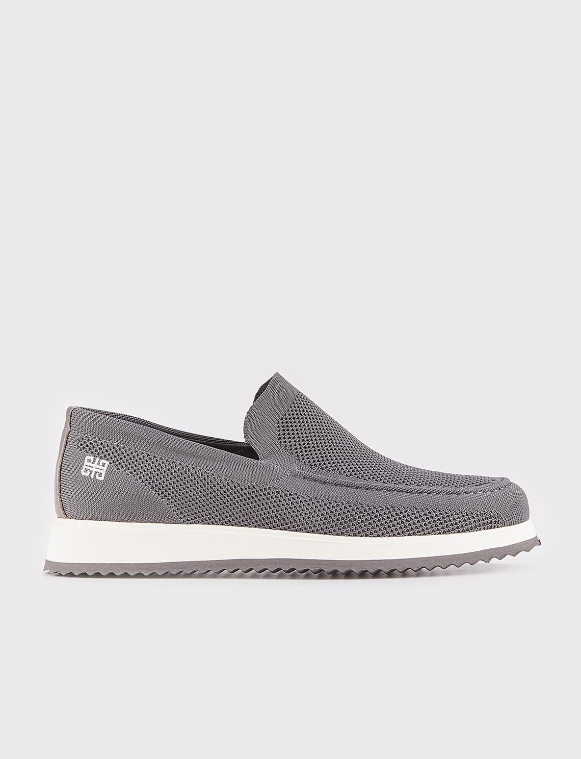 Grey Knitted Men's Ready-Made Casual Shoes