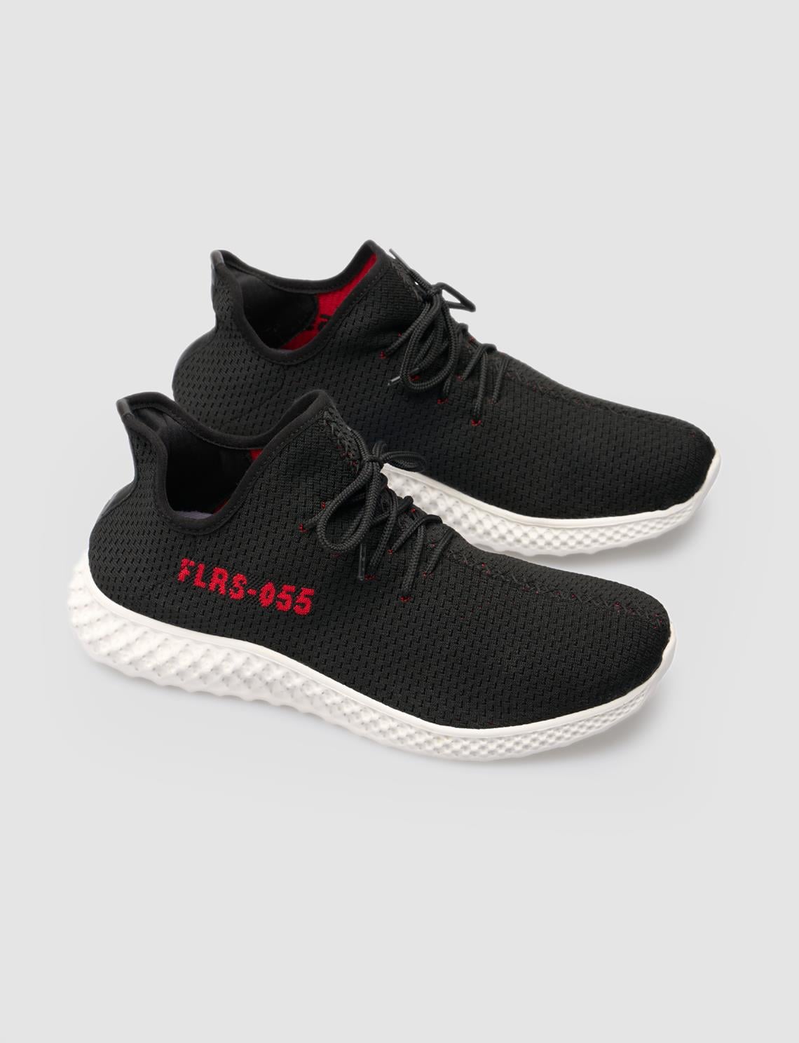 Men's Athletic Shoes with White Sole, Text Pattern, and Black Laces